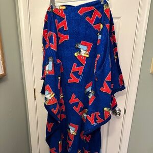 Homer Simpson fleece lounge robe/blanket with sleeves